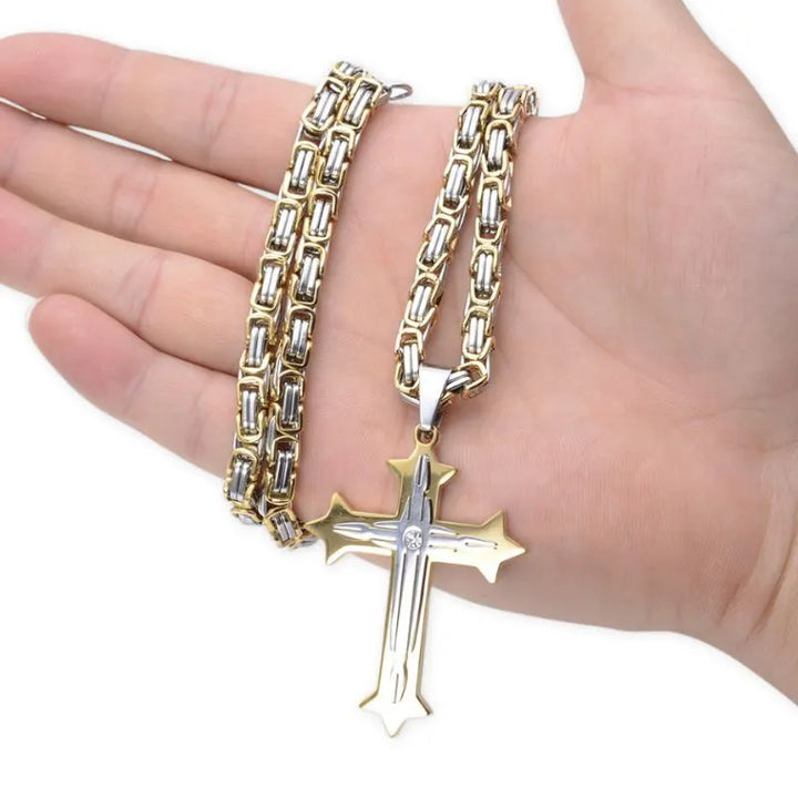 Accesorio de fe duradero con diseño pulido profesional